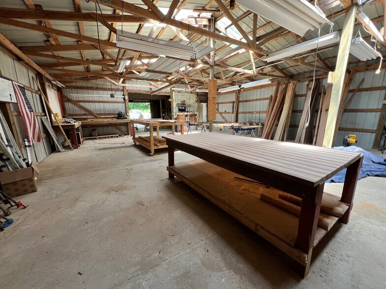 More Photos Of 450 Pinion Dr, Bella Vista Self Storage For Sale