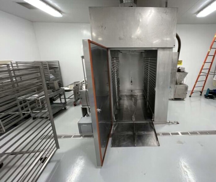 More Photos Of 1035 17th Ave, Santa Cruz Warehouse For Sale