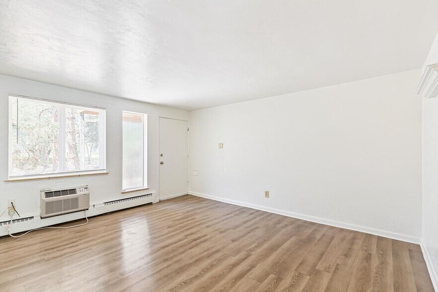 More Photos Of 1679-1695 Reed St, Lakewood Apartments For Sale