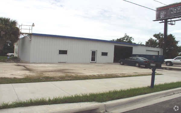 More Photos Of 644 Maguire Rd, Ocoee Freestanding For Lease