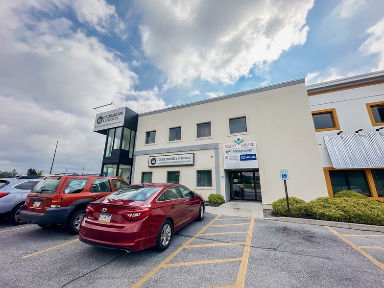 More Photos Of 2900 Plank Rd, Altoona Restaurant For Lease