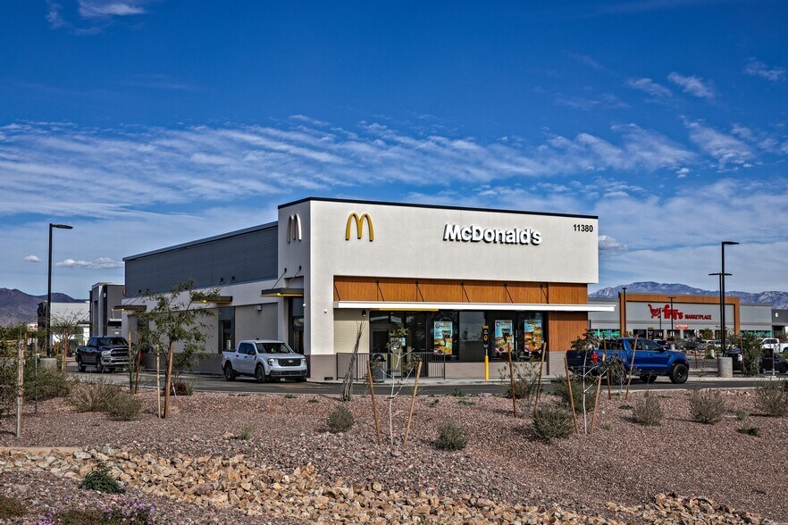More Photos Of 11380 W Tangerine Rd, Marana Fast Food For Sale