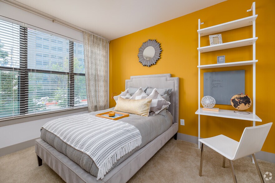 More Photos Of 930 Howell Mill Rd NW, Atlanta Apartments For Lease