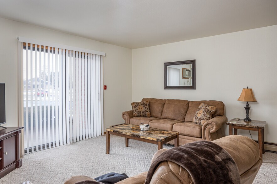 More Photos Of 205-235 W Calumet St, Appleton Apartments For Sale