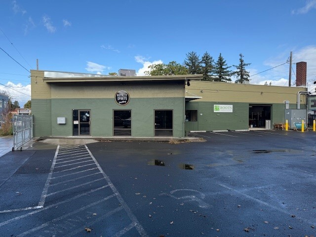 Primary Photo Of 4532 SE 63rd Ave, Portland Warehouse For Lease