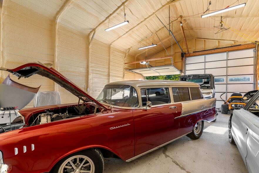 More Photos Of 228 Pattie Gap Rd, Philadelphia Apartments For Sale