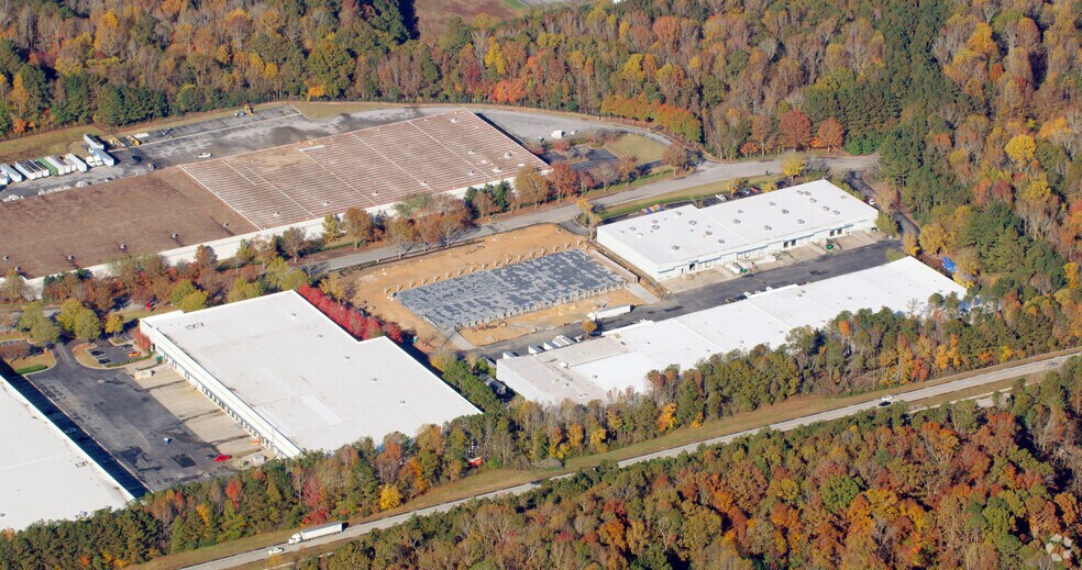 More Photos Of 900 Westlake Pky, Atlanta Warehouse For Lease