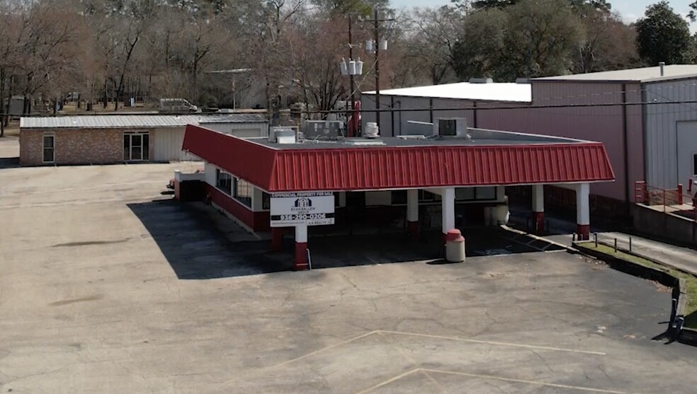 Primary Photo Of 1612 N Frazier St, Conroe Fast Food For Sale