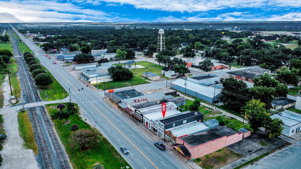 More Photos Of 4123 Highway 90, Brookshire Office For Sale