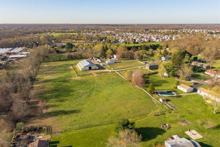More Photos Of 60 Vanderveer Rd, Freehold Land For Sale