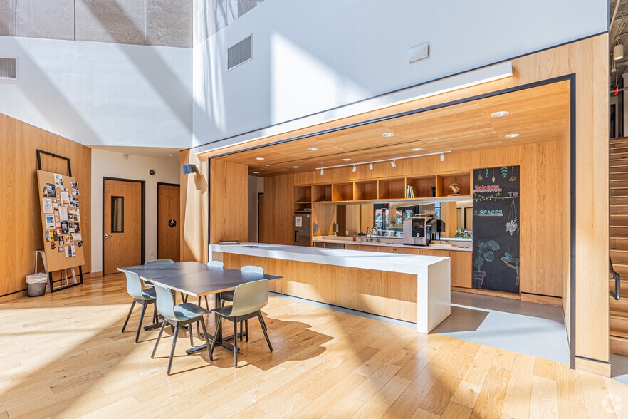 More Photos Of 1420 Kettner Blvd, San Diego Coworking Space