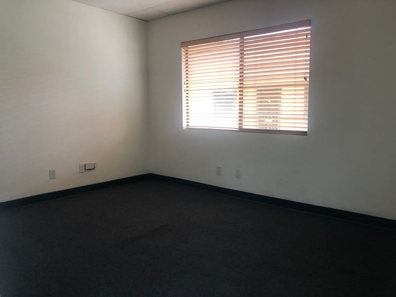 More Photos Of 3777 Tibbetts St, Riverside Office For Lease