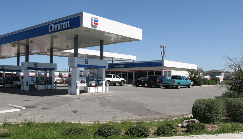 More Photos Of 9100 W Loop 1604, San Antonio Convenience Store For Sale