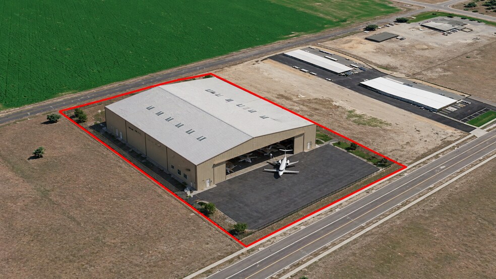 More Photos Of 200 N Cedar Rd, Deer Park Land For Sale
