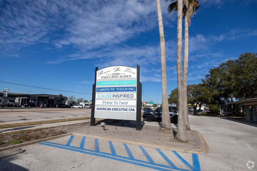 More Photos Of 2200 N Ponce de Leon Blvd, Saint Augustine Office For Lease