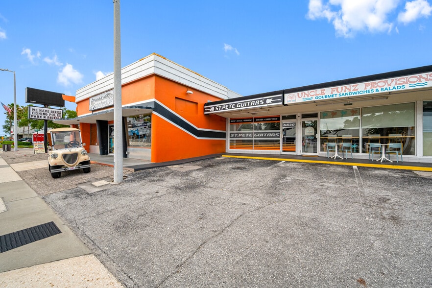 More Photos Of 6630 Gulf Blvd, St Pete Beach Storefront Retail Office For Sale