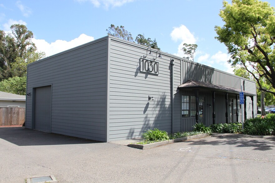 Primary Photo Of 1030 Railroad Ave, Novato Flex For Lease