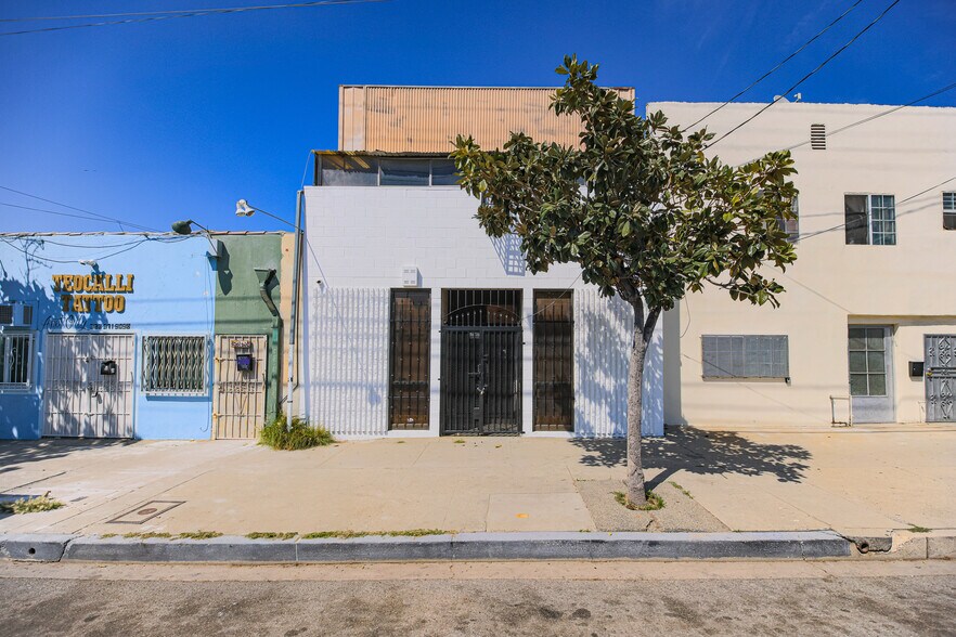 More Photos Of 4565 Valley Blvd, Los Angeles Manufacturing For Sale