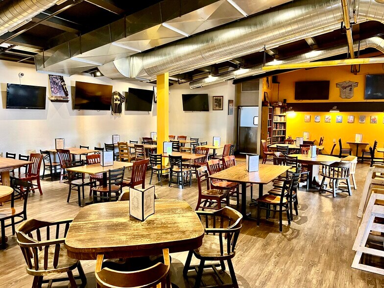 More Photos Of 201 E Custer St, Laramie Restaurant For Sale