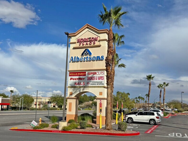 More Photos Of Stephanie And Horizon Rdg, Henderson Land For Sale