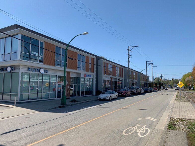 More Photos Of 1515 Barrow St, North Vancouver Distribution For Lease