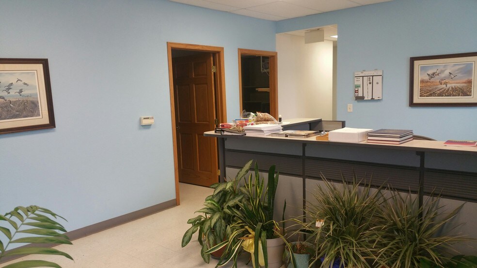 More Photos Of 3301 Daniels Ln, South Sioux City Warehouse For Sale