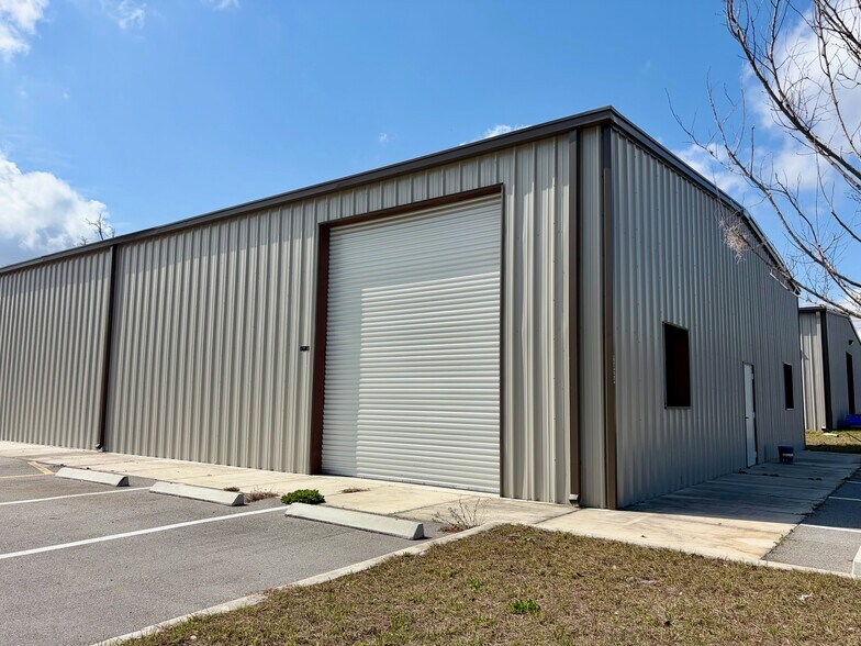 More Photos Of 2765 Secret Harbor Dr, Orange Park Unknown For Lease