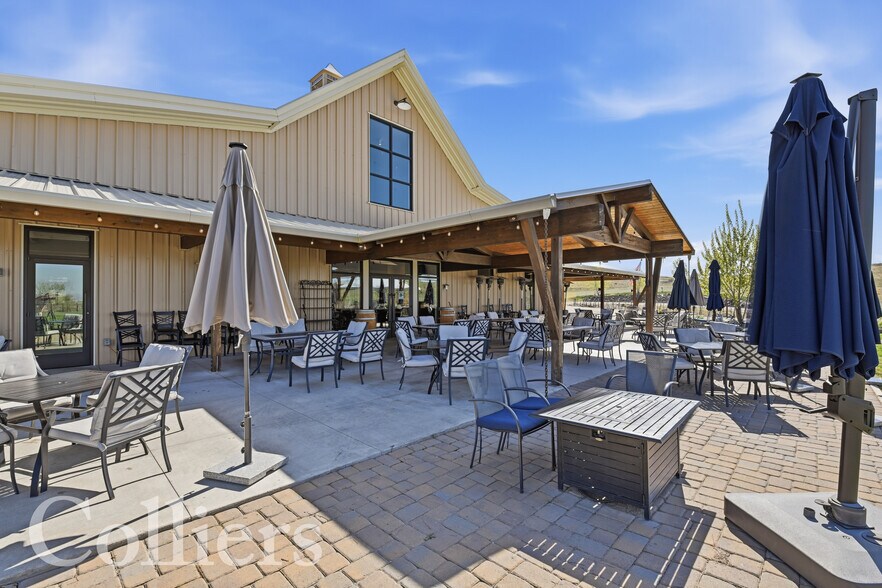 More Photos Of 5900 Pearl Rd, Eagle Land For Sale