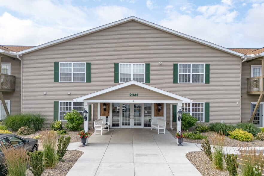 More Photos Of 2341 Union Rd, West Seneca Apartments For Lease