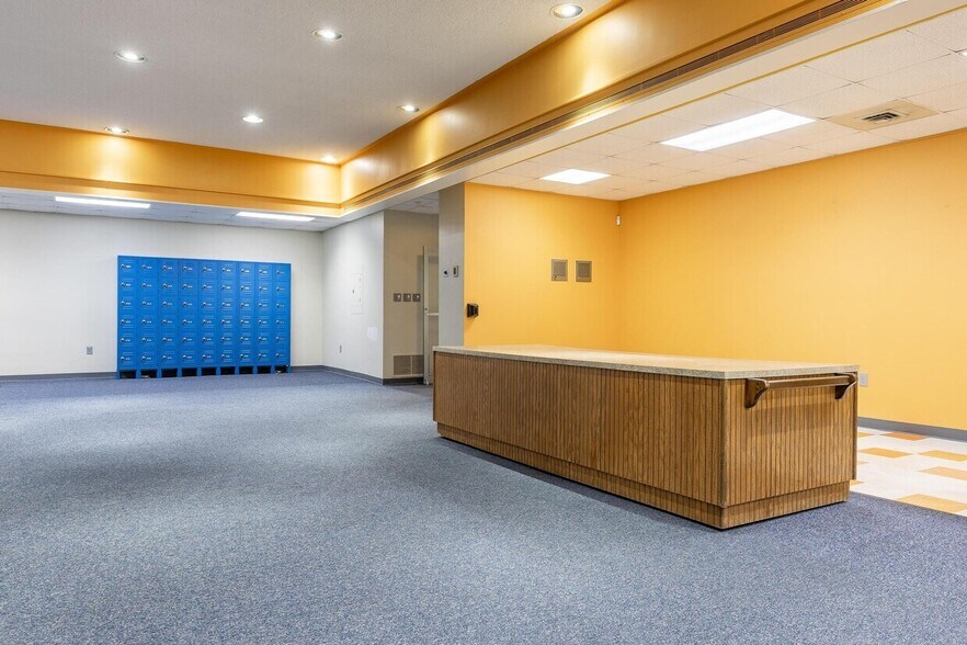 More Photos Of 240 Edwards St, Cleveland Office For Sale