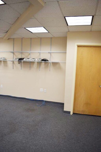 More Photos Of 3351 Park Ave, Wantagh Office For Lease