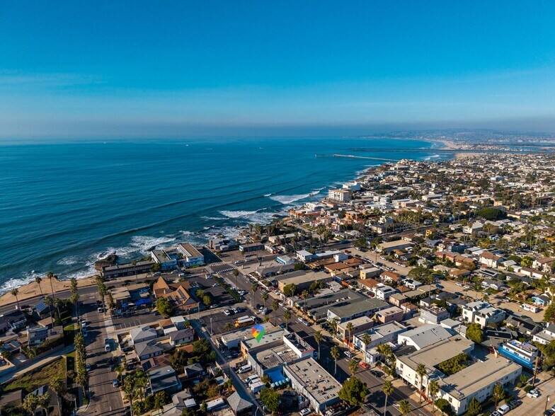 More Photos Of 4741 Point Loma Ave, San Diego Storefront Retail Residential For Sale