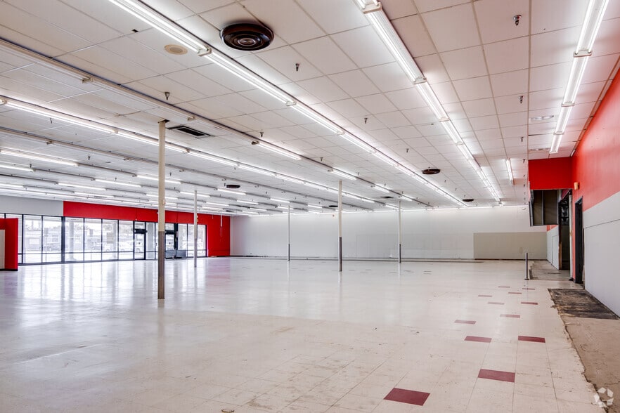 More Photos Of 5601-5671 S Orange Ave, Orlando Unknown For Lease