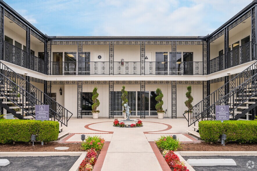 More Photos Of 100 W Valencia Mesa Dr, Fullerton Medical For Lease