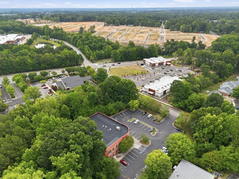 More Photos Of 502 McKnight Dr, Knightdale Medical For Sale