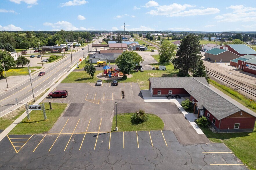 More Photos Of , Gaylord Unknown For Sale