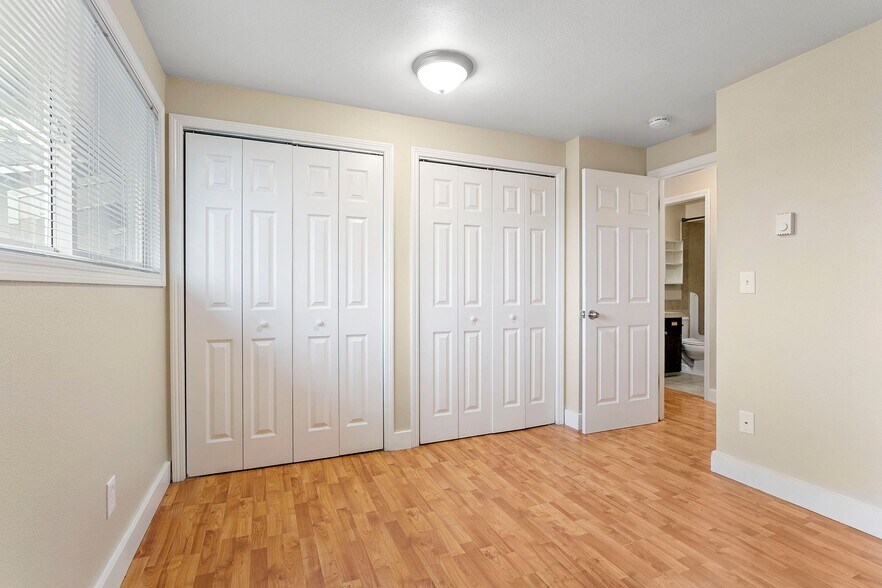 More Photos Of 3240-3320 NE 8th St, Gresham Apartments For Sale