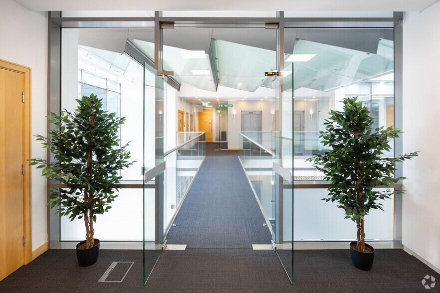 More Photos Of 200 Brook Dr, Reading Coworking Space