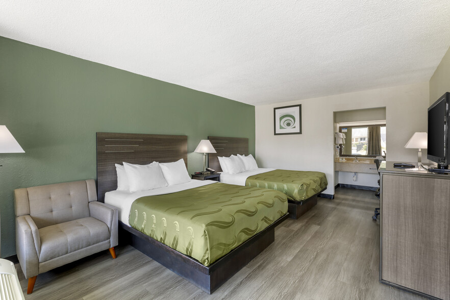 More Photos Of 8929 Old Number Six Hwy, Santee Hotel For Sale