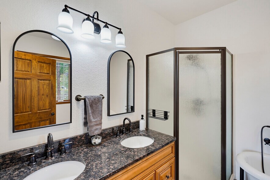 More Photos Of 13310 Silver Mountain Rd, Rapid City Hospitality For Sale