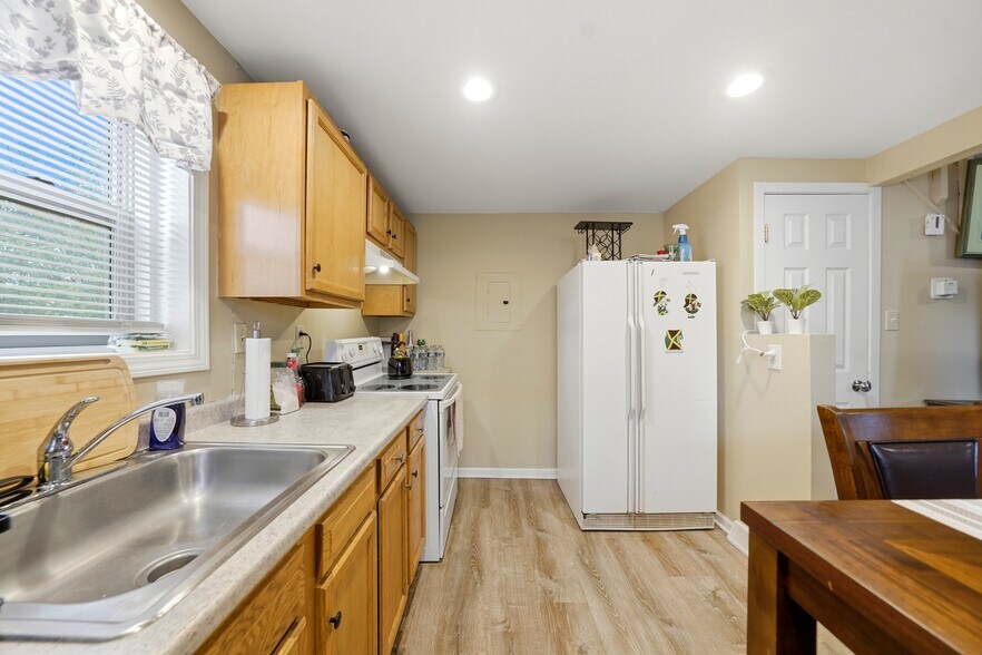 More Photos Of 55 Washington St, Lockport Apartments For Sale