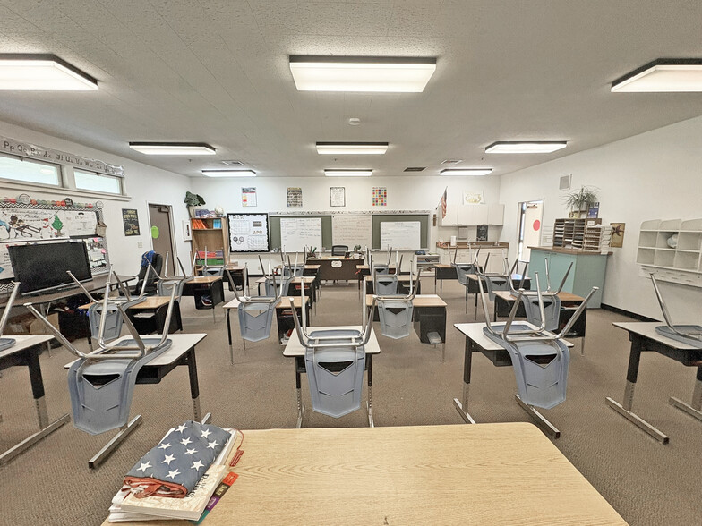 More Photos Of 4900 Kings Row, El Monte Religious Facility For Sale