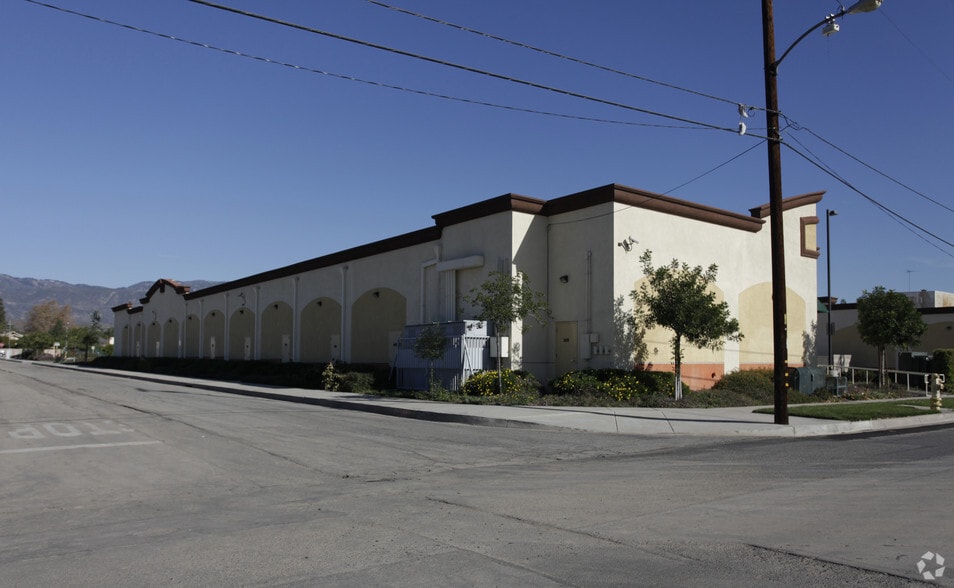 More Photos Of 1136 N Mt. Vernon Ave, San Bernardino Unknown For Lease