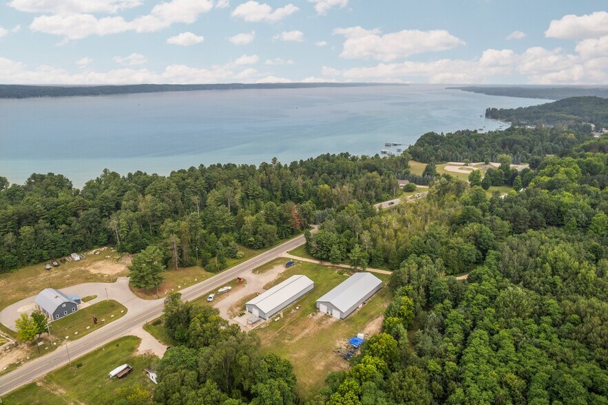More Photos Of 11891 S East Torch Lake Dr, Alden Freestanding For Sale