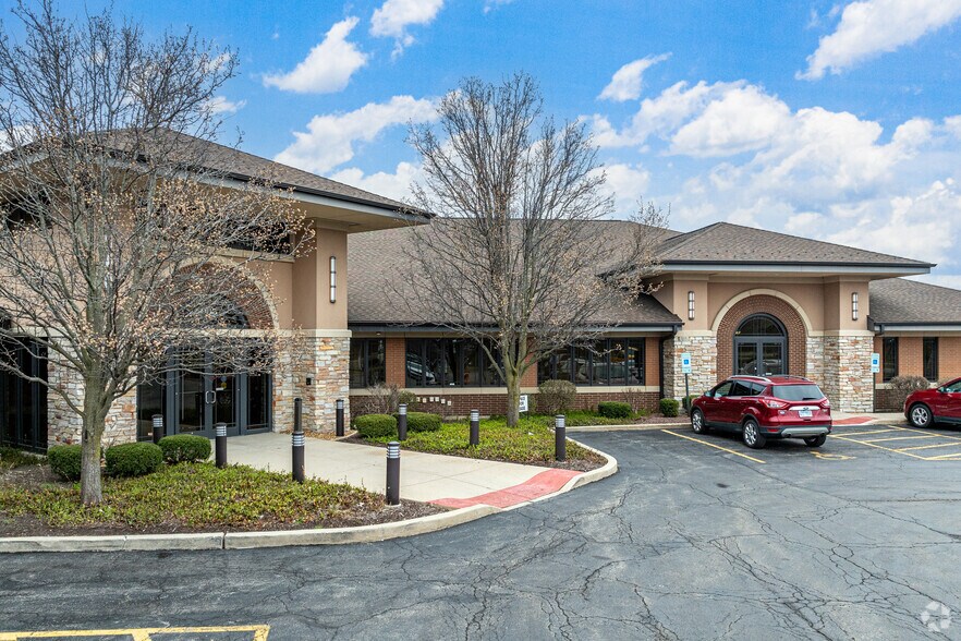 More Photos Of 903 N 129th Infantry Dr, Joliet Medical For Sale