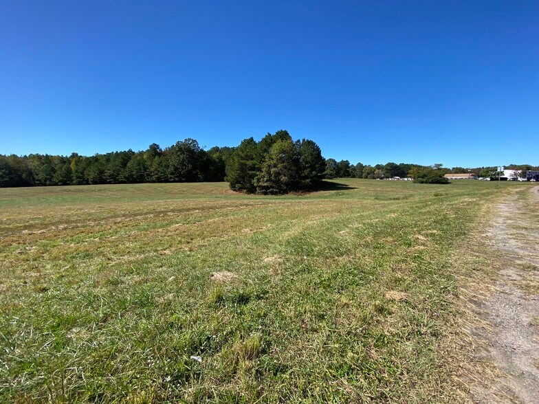 More Photos Of Boydton Plank Rd, Petersburg Land For Sale
