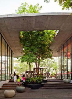 More Photos Of 8700 NW 36th St, Miami Unknown For Lease