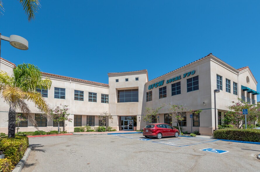 More Photos Of 816 Camarillo Springs Rd, Camarillo Office For Sale