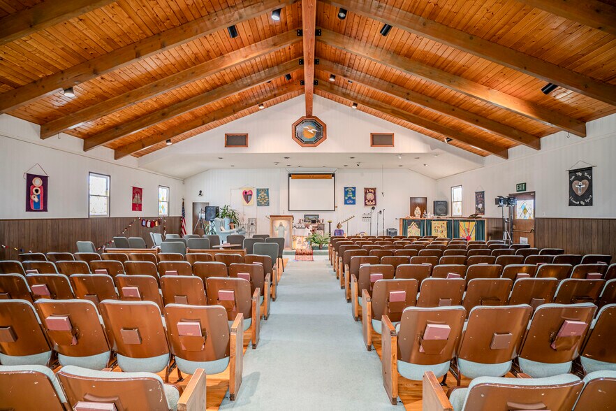 More Photos Of 524 E Pasadena St, Pomona Religious Facility For Sale
