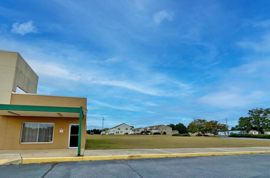 More Photos Of Route 113 @ Betts Pond, Millsboro Unknown For Lease